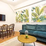 Lovely Apartment In Paris