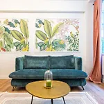 Lovely Apartment In Paris